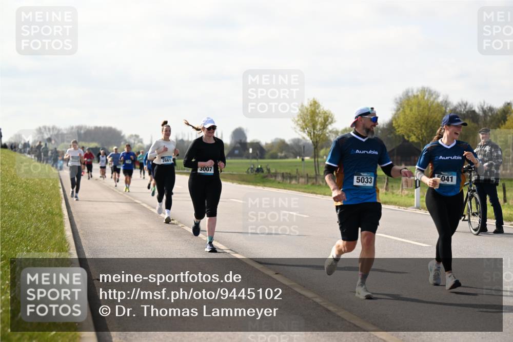 12.04.2026 - 45. Internationalen Wilhelmsburger Insellauf Dr. Thomas Lammeyer http://msf.ph/oto/9445102 12.04.2026 10:21:13 Laufen 2661, 3007, 5033, 5041 meine-sportfotos.de