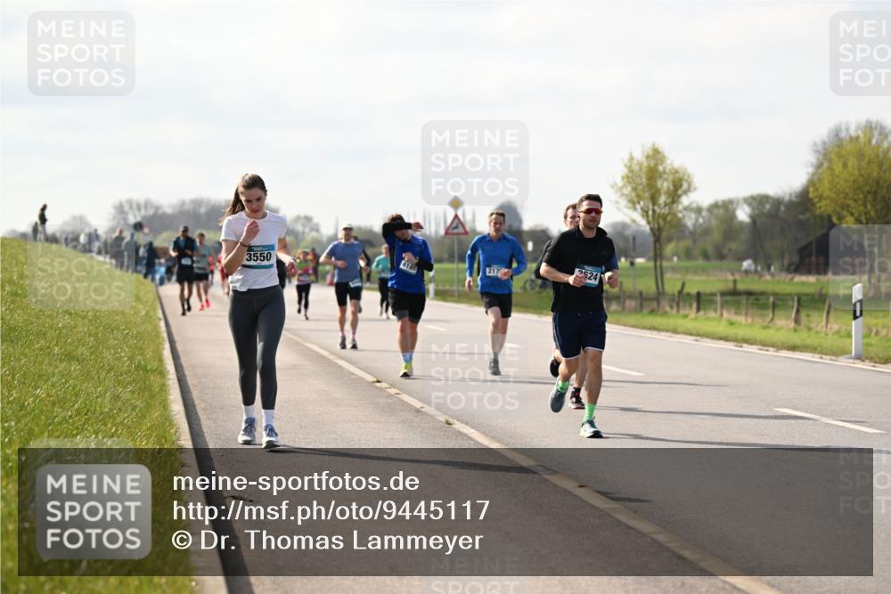 12.04.2026 - 45. Internationalen Wilhelmsburger Insellauf Dr. Thomas Lammeyer http://msf.ph/oto/9445117 12.04.2026 10:21:20 Laufen 3550, 4185, 217, 2524 meine-sportfotos.de