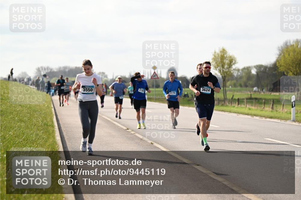 12.04.2026 - 45. Internationalen Wilhelmsburger Insellauf Dr. Thomas Lammeyer http://msf.ph/oto/9445119 12.04.2026 10:21:20 Laufen 3624, 4185, 2179, 3550 meine-sportfotos.de