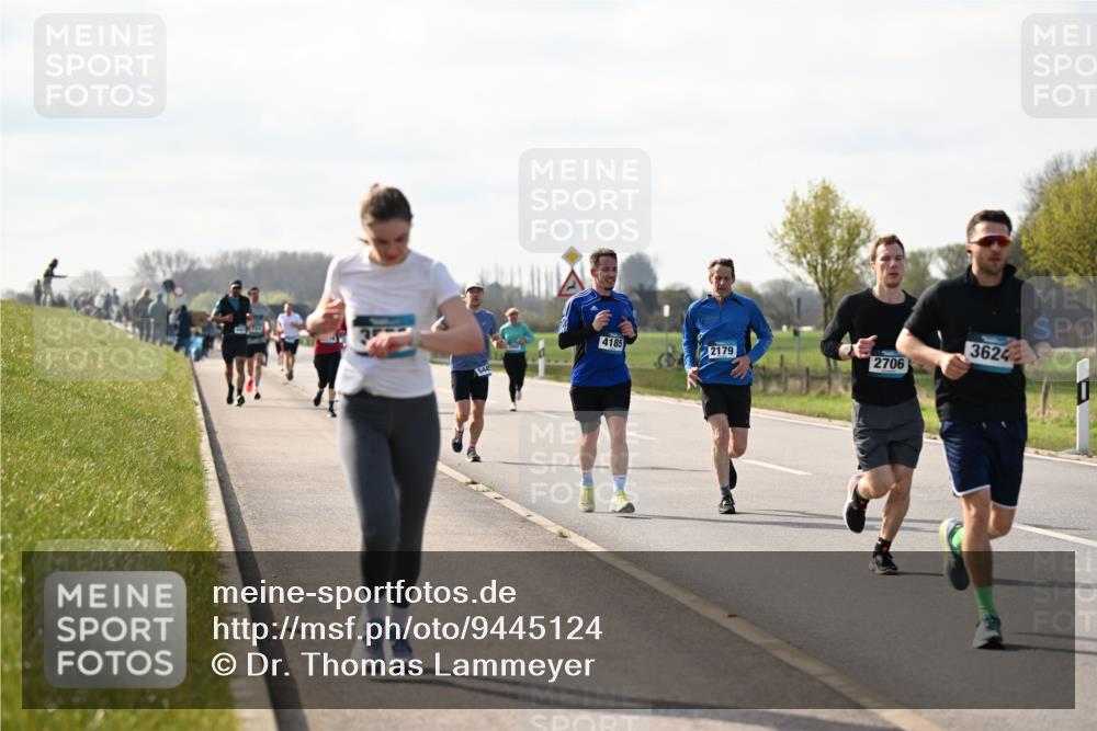 12.04.2026 - 45. Internationalen Wilhelmsburger Insellauf Dr. Thomas Lammeyer http://msf.ph/oto/9445124 12.04.2026 10:21:21 Laufen 4185, 2179, 2706, 3624 meine-sportfotos.de