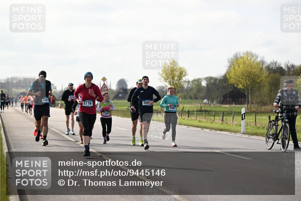 12.04.2026 - 45. Internationalen Wilhelmsburger Insellauf Dr. Thomas Lammeyer http://msf.ph/oto/9445146 12.04.2026 10:21:30 Laufen 3228, 4424, 2176, 3326, 4082, 2992 meine-sportfotos.de