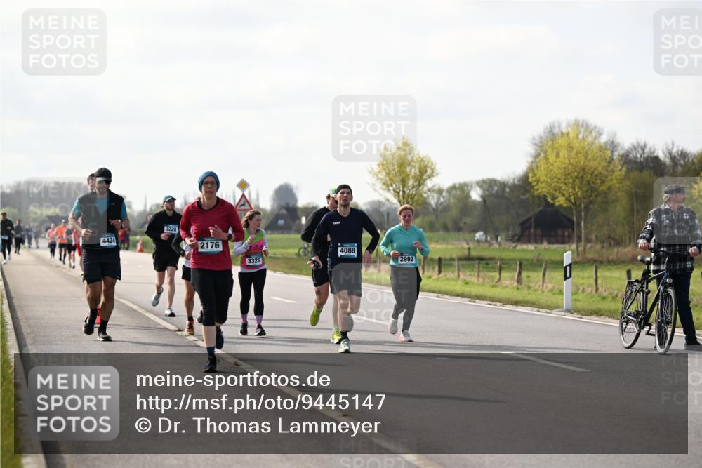 12.04.2026 - 45. Internationalen Wilhelmsburger Insellauf Dr. Thomas Lammeyer http://msf.ph/oto/9445147 12.04.2026 10:21:30 Laufen 3228, 4424, 2176, 4088, 3326, 2992 meine-sportfotos.de