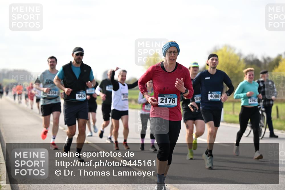 12.04.2026 - 45. Internationalen Wilhelmsburger Insellauf Dr. Thomas Lammeyer http://msf.ph/oto/9445161 12.04.2026 10:21:32 Laufen 2350, 4424, 2176, 4088, 2992 meine-sportfotos.de