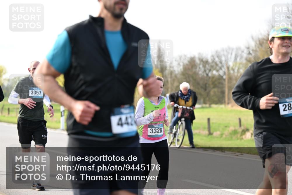 12.04.2026 - 45. Internationalen Wilhelmsburger Insellauf Dr. Thomas Lammeyer http://msf.ph/oto/9445176 12.04.2026 10:21:35 Laufen 3357, 442, 3326, 28 meine-sportfotos.de