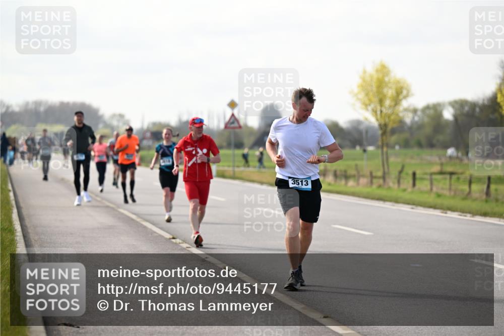 12.04.2026 - 45. Internationalen Wilhelmsburger Insellauf Dr. Thomas Lammeyer http://msf.ph/oto/9445177 12.04.2026 10:21:41 Laufen 3513 meine-sportfotos.de