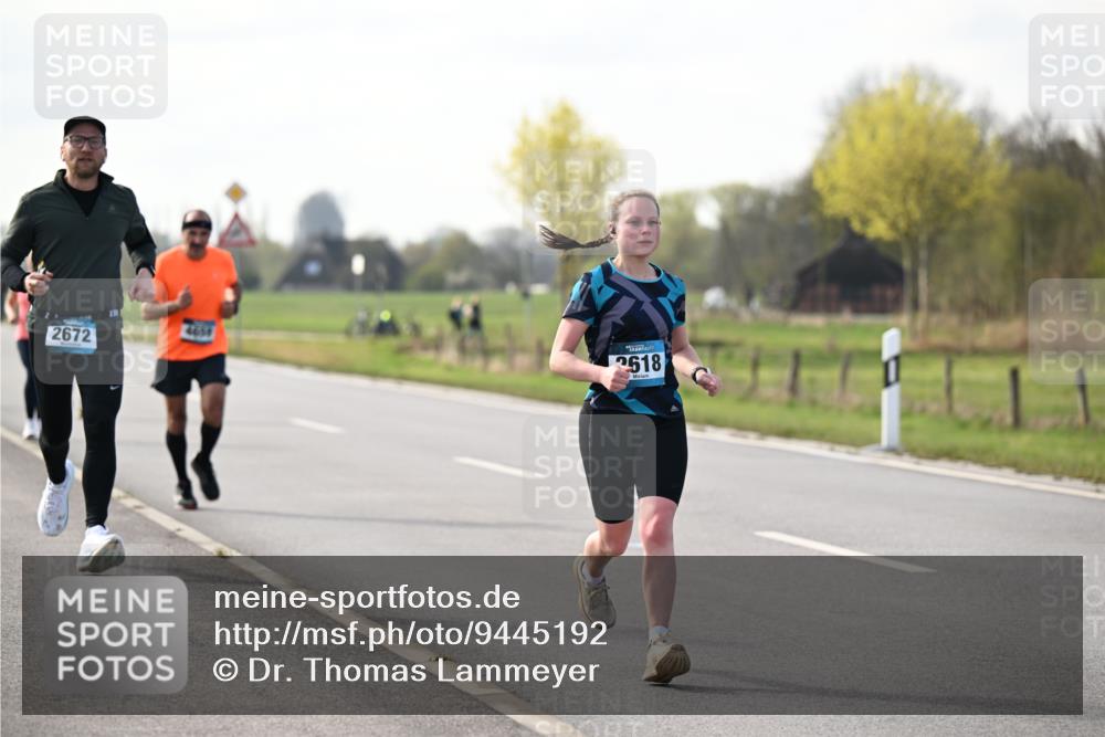 12.04.2026 - 45. Internationalen Wilhelmsburger Insellauf Dr. Thomas Lammeyer http://msf.ph/oto/9445192 12.04.2026 10:21:47 Laufen 2672, 2618 meine-sportfotos.de