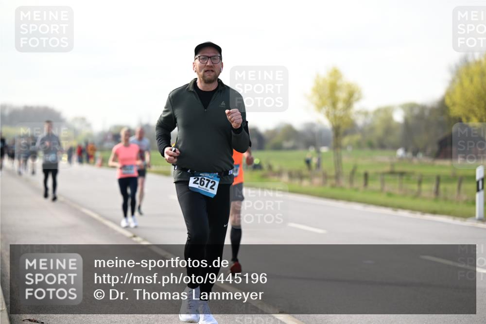 12.04.2026 - 45. Internationalen Wilhelmsburger Insellauf Dr. Thomas Lammeyer http://msf.ph/oto/9445196 12.04.2026 10:21:49 Laufen 45, 2672, 11 meine-sportfotos.de