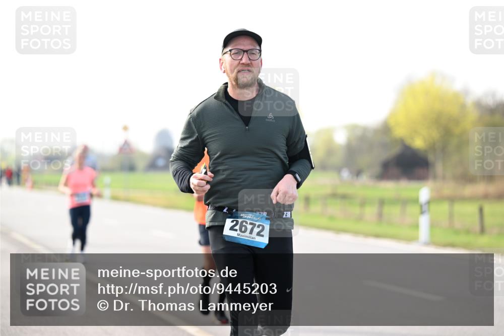 12.04.2026 - 45. Internationalen Wilhelmsburger Insellauf Dr. Thomas Lammeyer http://msf.ph/oto/9445203 12.04.2026 10:21:50 Laufen 45, 2672, 38 meine-sportfotos.de