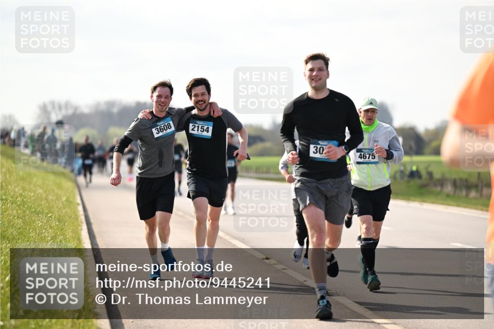 12.04.2026 - 45. Internationalen Wilhelmsburger Insellauf Dr. Thomas Lammeyer http://msf.ph/oto/9445241 12.04.2026 10:22:18 Laufen 3608, 2154, 30, 4675 meine-sportfotos.de
