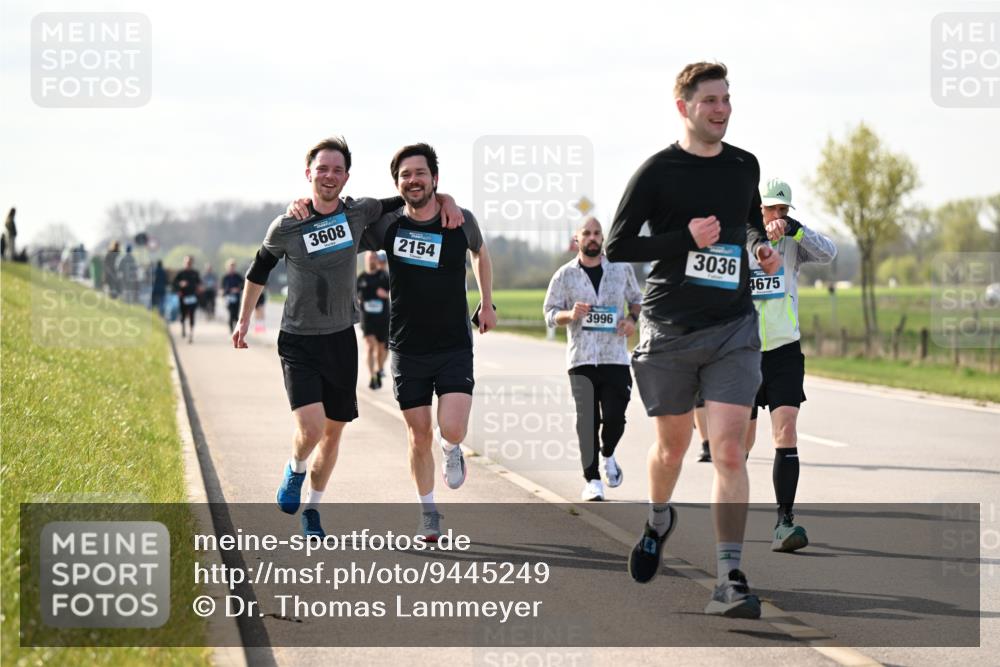 12.04.2026 - 45. Internationalen Wilhelmsburger Insellauf Dr. Thomas Lammeyer http://msf.ph/oto/9445249 12.04.2026 10:22:20 Laufen 3608, 2154, 3996, 3036, 4675 meine-sportfotos.de