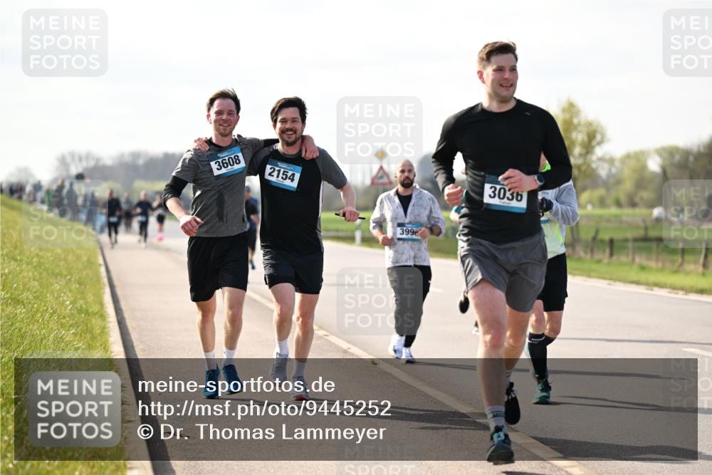 12.04.2026 - 45. Internationalen Wilhelmsburger Insellauf Dr. Thomas Lammeyer http://msf.ph/oto/9445252 12.04.2026 10:22:20 Laufen 3608, 2154, 399, 3036 meine-sportfotos.de