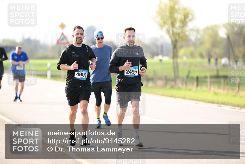 12.04.2026 - 45. Internationalen Wilhelmsburger Insellauf Dr. Thomas Lammeyer http://msf.ph/oto/9445282 12.04.2026 10:22:27 Laufen 4903, 2496 meine-sportfotos.de