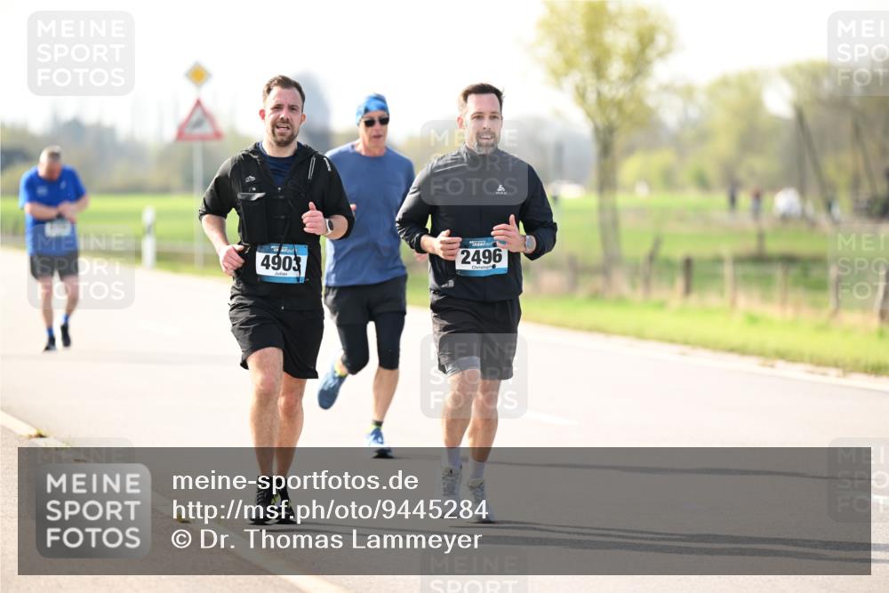 12.04.2026 - 45. Internationalen Wilhelmsburger Insellauf Dr. Thomas Lammeyer http://msf.ph/oto/9445284 12.04.2026 10:22:27 Laufen 4903, 2496 meine-sportfotos.de