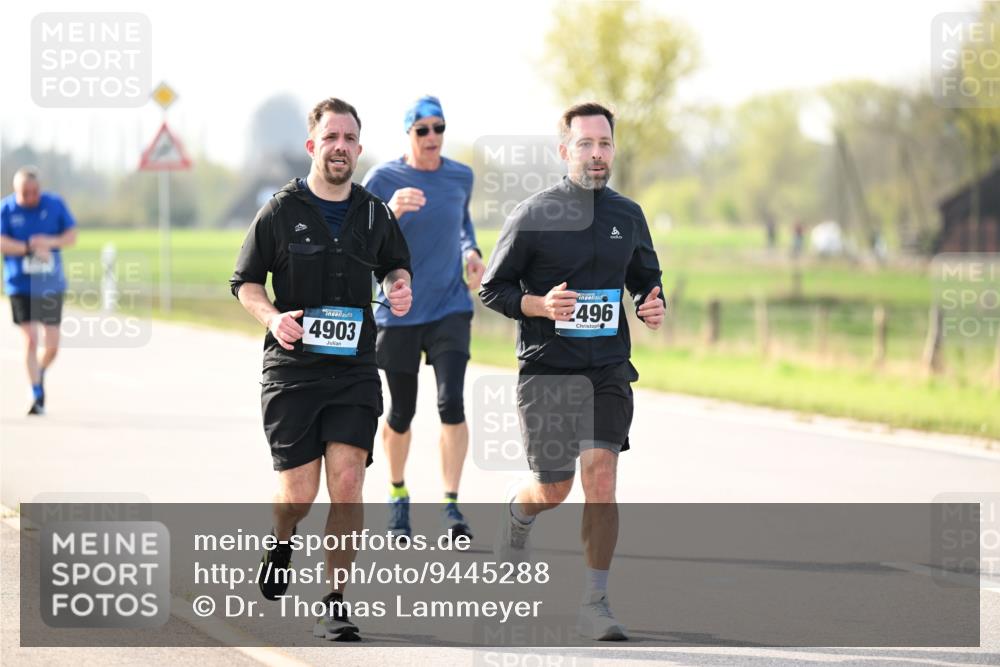 12.04.2026 - 45. Internationalen Wilhelmsburger Insellauf Dr. Thomas Lammeyer http://msf.ph/oto/9445288 12.04.2026 10:22:28 Laufen 4903, 2496 meine-sportfotos.de