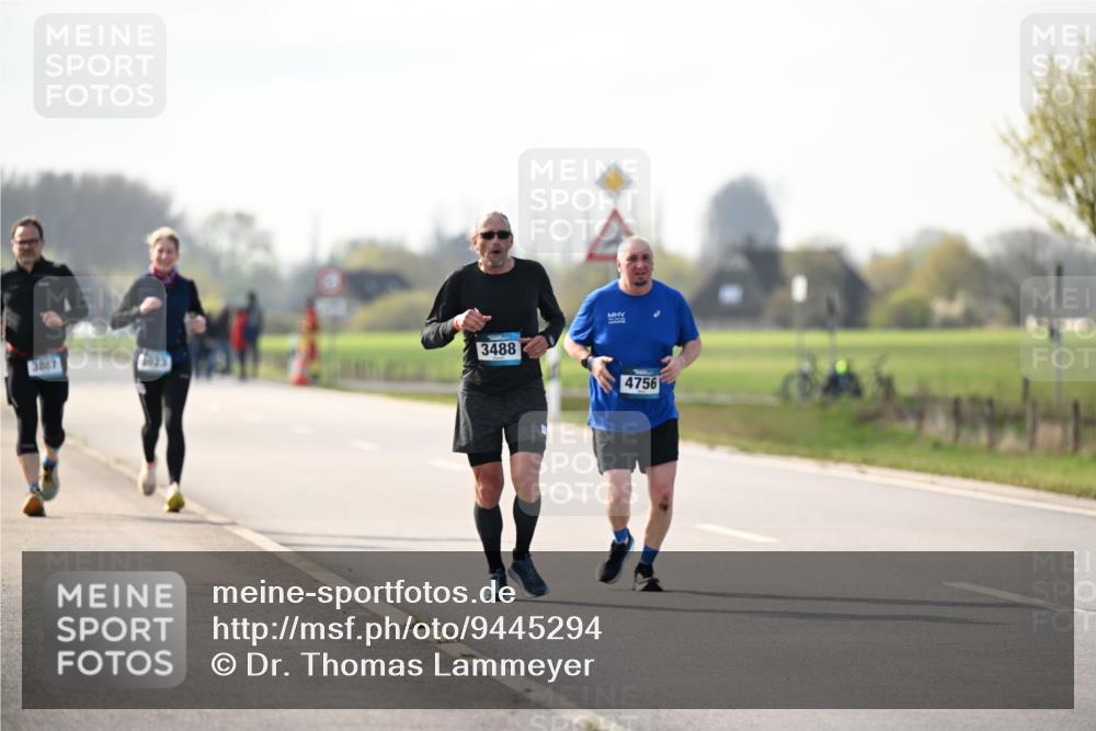 12.04.2026 - 45. Internationalen Wilhelmsburger Insellauf Dr. Thomas Lammeyer http://msf.ph/oto/9445294 12.04.2026 10:22:31 Laufen 3847, 3488, 4756 meine-sportfotos.de