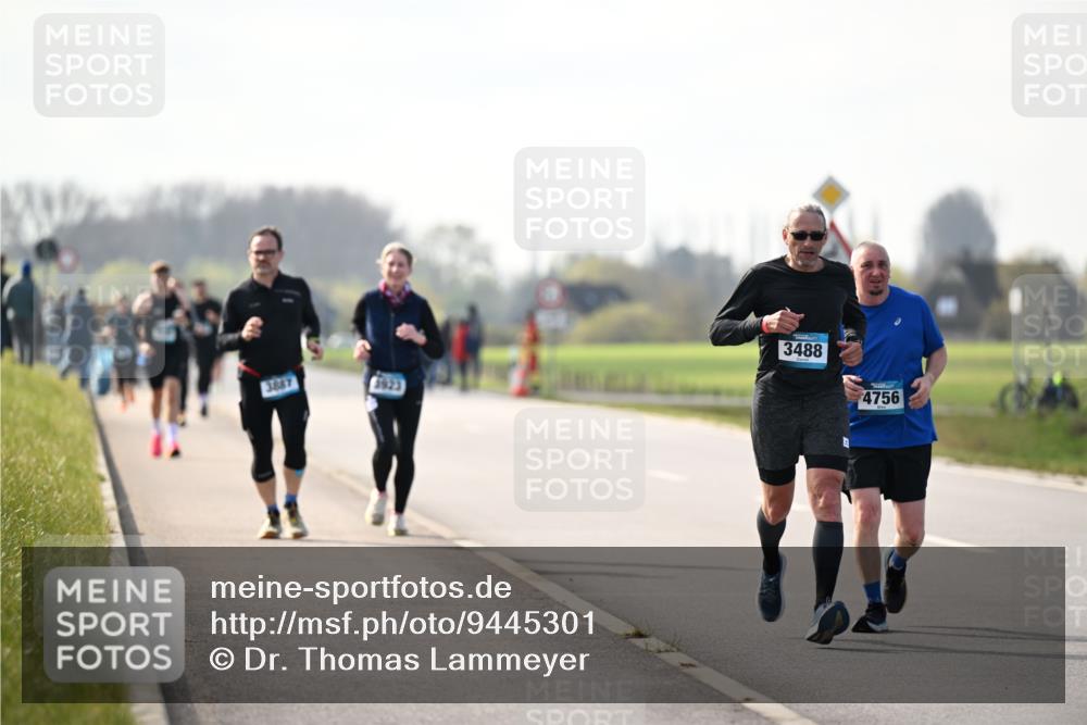 12.04.2026 - 45. Internationalen Wilhelmsburger Insellauf Dr. Thomas Lammeyer http://msf.ph/oto/9445301 12.04.2026 10:22:32 Laufen 3887, 3488, 4756 meine-sportfotos.de