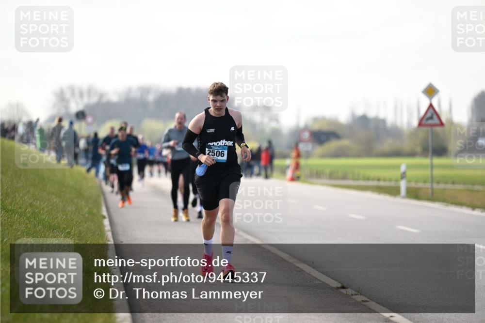 12.04.2026 - 45. Internationalen Wilhelmsburger Insellauf Dr. Thomas Lammeyer http://msf.ph/oto/9445337 12.04.2026 10:22:43 Laufen 2506 meine-sportfotos.de