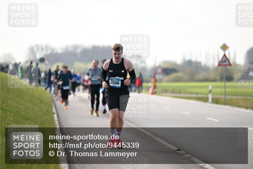 12.04.2026 - 45. Internationalen Wilhelmsburger Insellauf Dr. Thomas Lammeyer http://msf.ph/oto/9445339 12.04.2026 10:22:43 Laufen 2506 meine-sportfotos.de