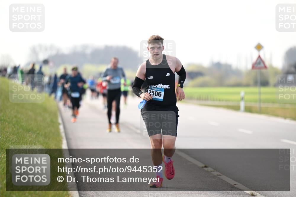 12.04.2026 - 45. Internationalen Wilhelmsburger Insellauf Dr. Thomas Lammeyer http://msf.ph/oto/9445352 12.04.2026 10:22:45 Laufen 2506 meine-sportfotos.de