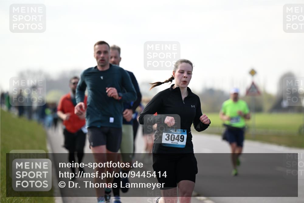 12.04.2026 - 45. Internationalen Wilhelmsburger Insellauf Dr. Thomas Lammeyer http://msf.ph/oto/9445414 12.04.2026 10:23:02 Laufen 45, 3049 meine-sportfotos.de