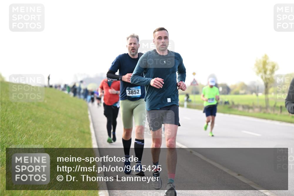 12.04.2026 - 45. Internationalen Wilhelmsburger Insellauf Dr. Thomas Lammeyer http://msf.ph/oto/9445425 12.04.2026 10:23:04 Laufen 3852 meine-sportfotos.de