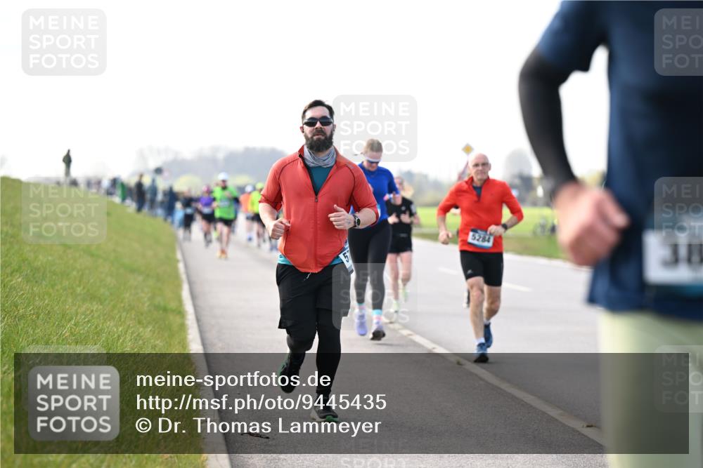 12.04.2026 - 45. Internationalen Wilhelmsburger Insellauf Dr. Thomas Lammeyer http://msf.ph/oto/9445435 12.04.2026 10:23:07 Laufen 5284, 38 meine-sportfotos.de