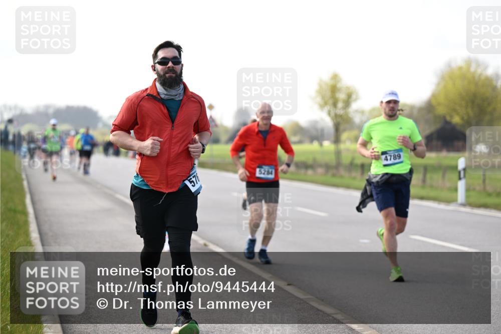12.04.2026 - 45. Internationalen Wilhelmsburger Insellauf Dr. Thomas Lammeyer http://msf.ph/oto/9445444 12.04.2026 10:23:08 Laufen 576, 4789, 5284 meine-sportfotos.de