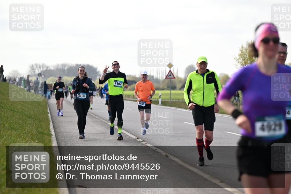 12.04.2026 - 45. Internationalen Wilhelmsburger Insellauf Dr. Thomas Lammeyer http://msf.ph/oto/9445526 12.04.2026 10:23:25 Laufen 5347, 2198, 2197, 4689, 4929 meine-sportfotos.de