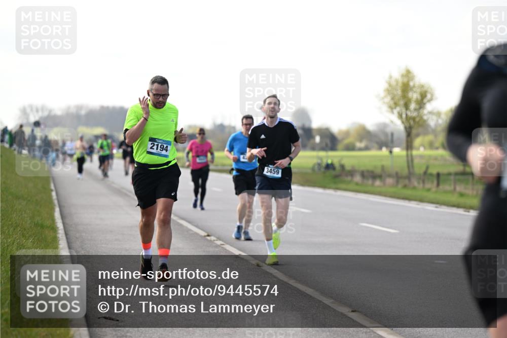 12.04.2026 - 45. Internationalen Wilhelmsburger Insellauf Dr. Thomas Lammeyer http://msf.ph/oto/9445574 12.04.2026 10:23:39 Laufen 2194, 3459 meine-sportfotos.de