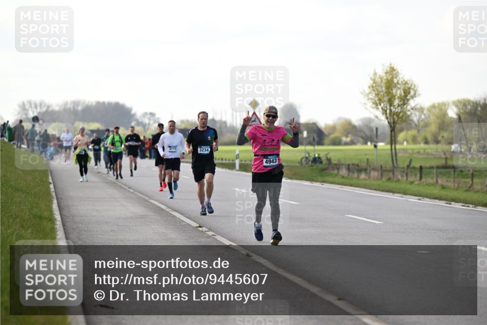 12.04.2026 - 45. Internationalen Wilhelmsburger Insellauf Dr. Thomas Lammeyer http://msf.ph/oto/9445607 12.04.2026 10:23:44 Laufen 4710, 3234, 4943 meine-sportfotos.de