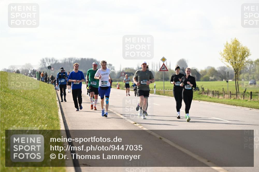 12.04.2026 - 45. Internationalen Wilhelmsburger Insellauf Dr. Thomas Lammeyer http://msf.ph/oto/9447035 12.04.2026 10:28:41 Laufen 2418, 4070, 3978, 4215, 410, 4396 meine-sportfotos.de