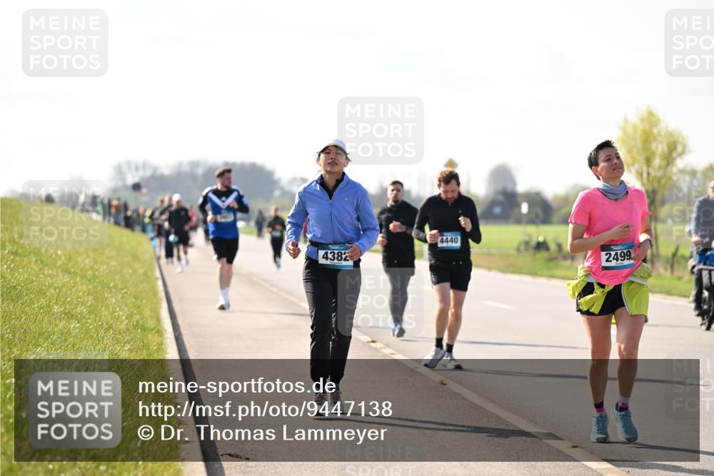 12.04.2026 - 45. Internationalen Wilhelmsburger Insellauf Dr. Thomas Lammeyer http://msf.ph/oto/9447138 12.04.2026 10:28:58 Laufen 4382, 4440, 2499 meine-sportfotos.de