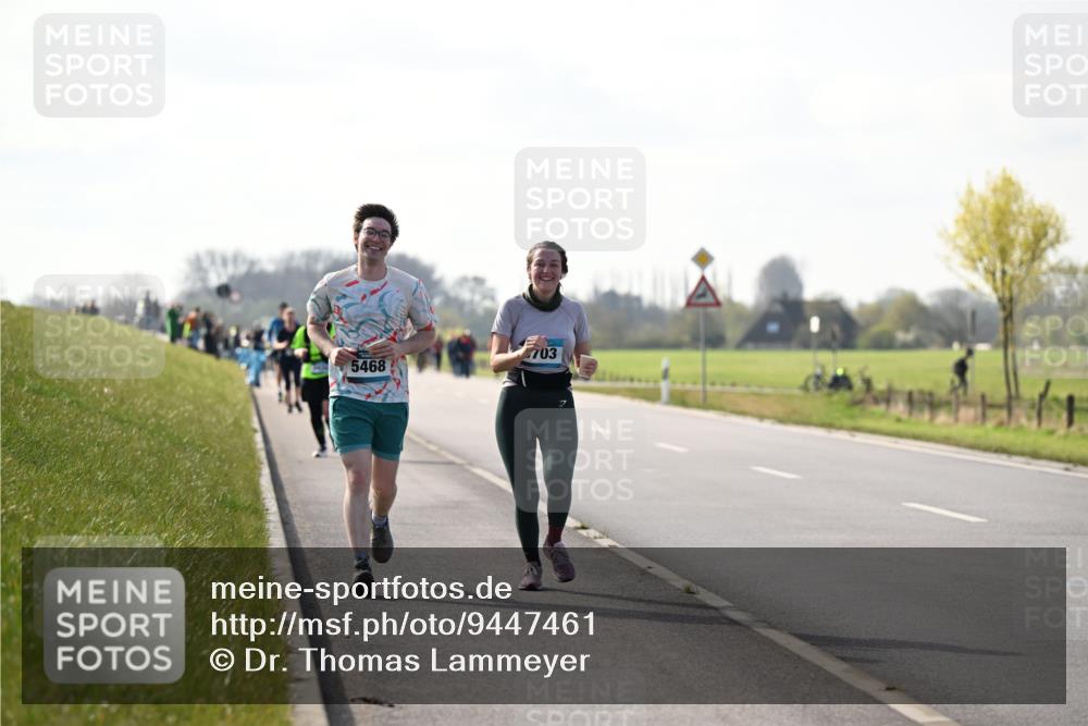 12.04.2026 - 45. Internationalen Wilhelmsburger Insellauf Dr. Thomas Lammeyer http://msf.ph/oto/9447461 12.04.2026 10:30:06 Laufen 703, 5468 meine-sportfotos.de