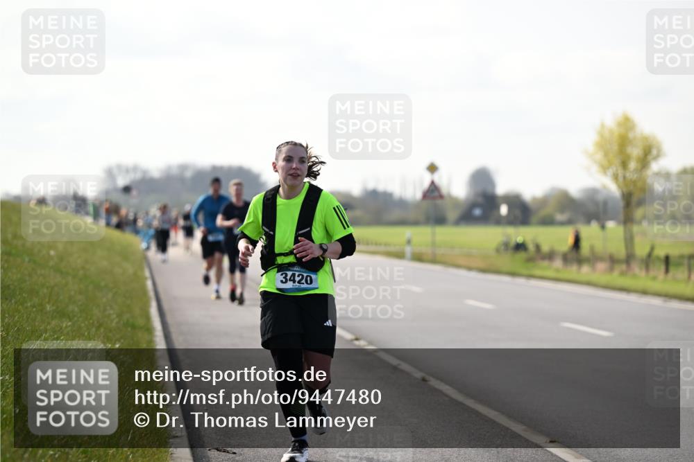 12.04.2026 - 45. Internationalen Wilhelmsburger Insellauf Dr. Thomas Lammeyer http://msf.ph/oto/9447480 12.04.2026 10:30:16 Laufen 3420 meine-sportfotos.de