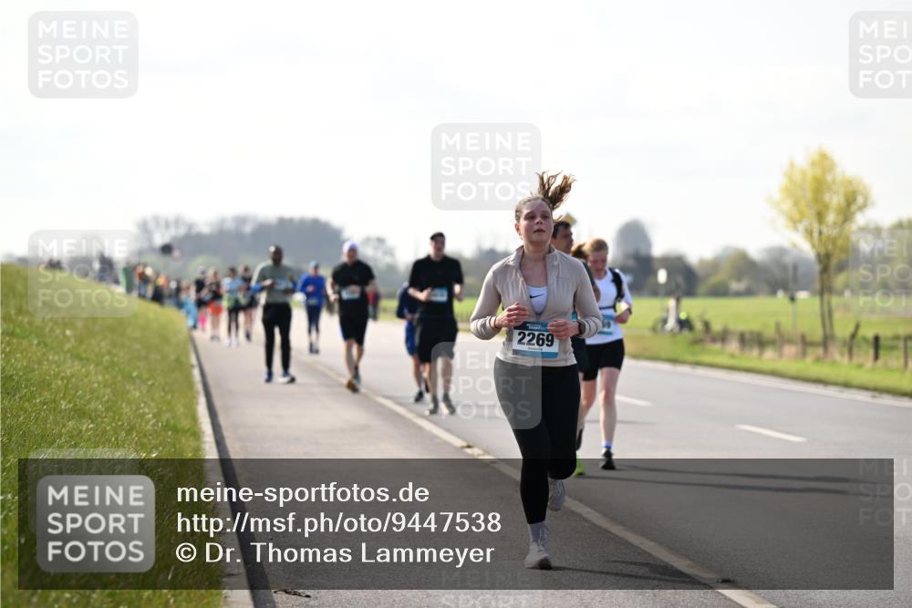 12.04.2026 - 45. Internationalen Wilhelmsburger Insellauf Dr. Thomas Lammeyer http://msf.ph/oto/9447538 12.04.2026 10:30:34 Laufen 2269 meine-sportfotos.de