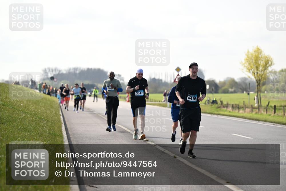 12.04.2026 - 45. Internationalen Wilhelmsburger Insellauf Dr. Thomas Lammeyer http://msf.ph/oto/9447564 12.04.2026 10:30:39 Laufen 3064, 3347, 5419 meine-sportfotos.de