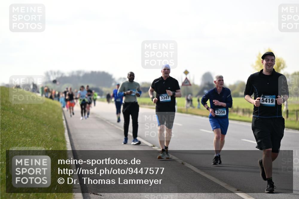 12.04.2026 - 45. Internationalen Wilhelmsburger Insellauf Dr. Thomas Lammeyer http://msf.ph/oto/9447577 12.04.2026 10:30:41 Laufen 3347, 3358, 5419 meine-sportfotos.de