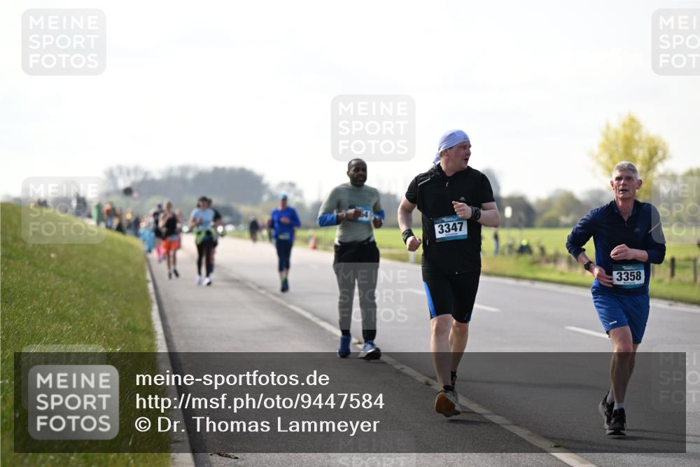 12.04.2026 - 45. Internationalen Wilhelmsburger Insellauf Dr. Thomas Lammeyer http://msf.ph/oto/9447584 12.04.2026 10:30:42 Laufen 3347, 3358 meine-sportfotos.de