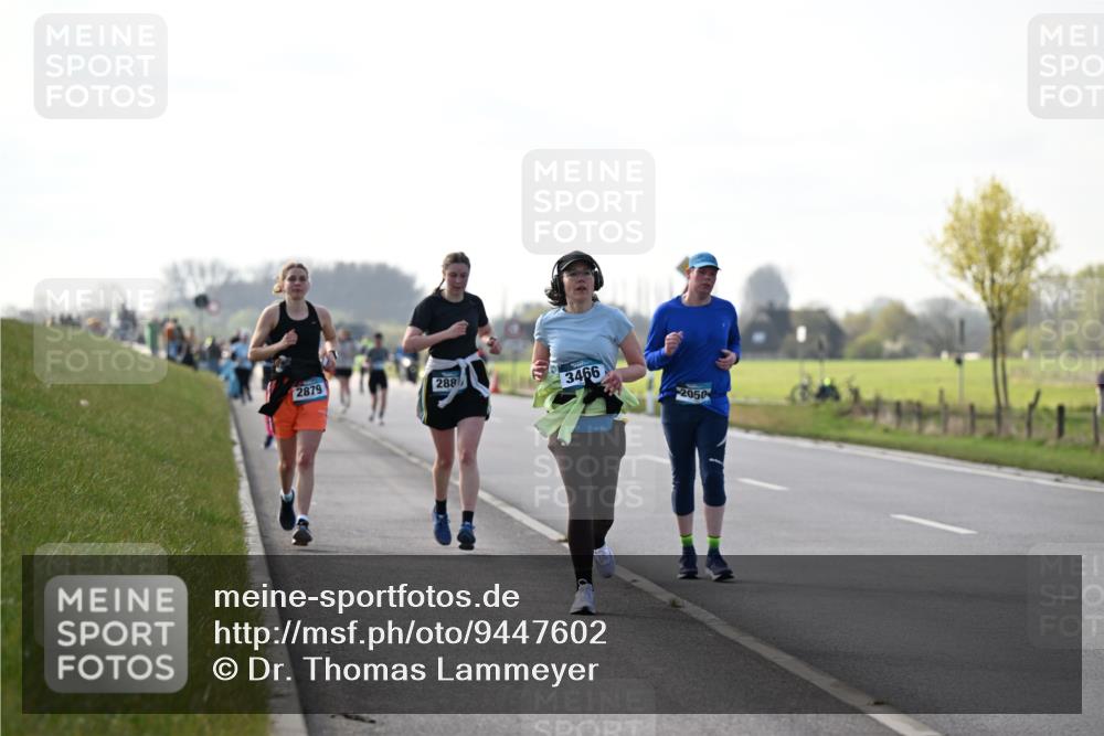 12.04.2026 - 45. Internationalen Wilhelmsburger Insellauf Dr. Thomas Lammeyer http://msf.ph/oto/9447602 12.04.2026 10:30:52 Laufen 2879, 288, 3466, 2050 meine-sportfotos.de