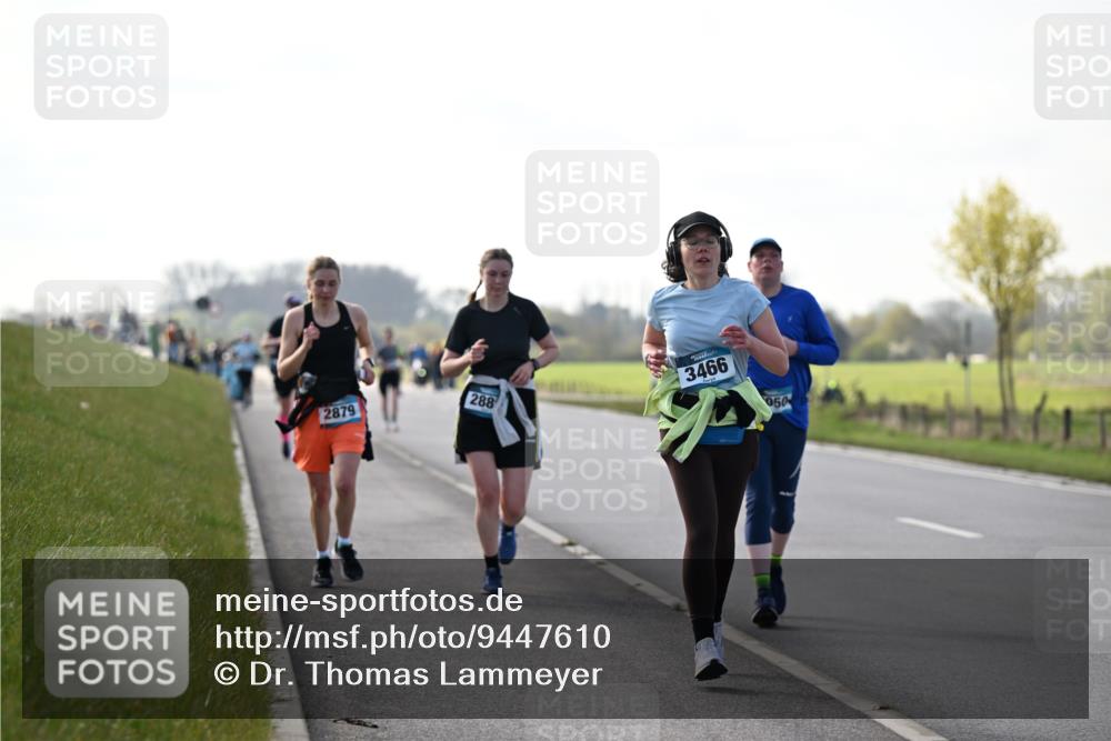 12.04.2026 - 45. Internationalen Wilhelmsburger Insellauf Dr. Thomas Lammeyer http://msf.ph/oto/9447610 12.04.2026 10:30:53 Laufen 288, 2879, 3466, 050 meine-sportfotos.de