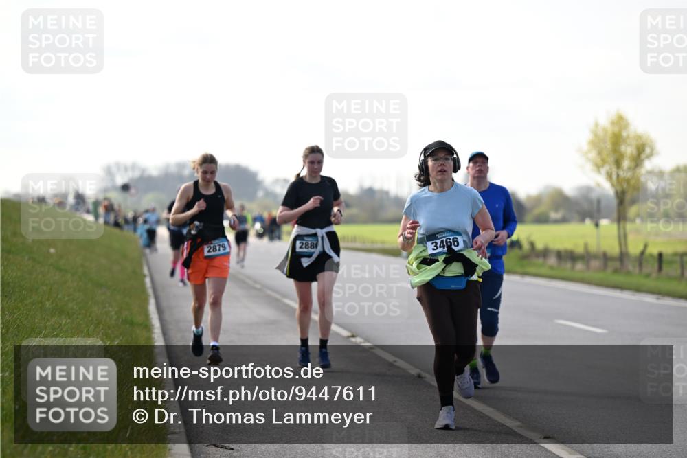 12.04.2026 - 45. Internationalen Wilhelmsburger Insellauf Dr. Thomas Lammeyer http://msf.ph/oto/9447611 12.04.2026 10:30:54 Laufen 2879, 288, 3466 meine-sportfotos.de