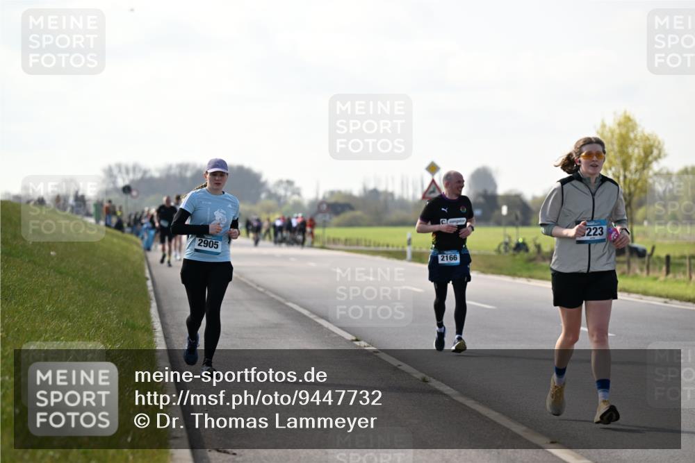 12.04.2026 - 45. Internationalen Wilhelmsburger Insellauf Dr. Thomas Lammeyer http://msf.ph/oto/9447732 12.04.2026 10:31:17 Laufen 2905, 2166, 223 meine-sportfotos.de