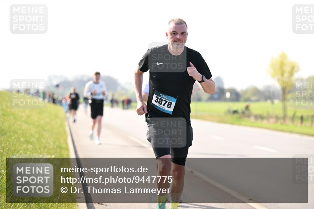 12.04.2026 - 45. Internationalen Wilhelmsburger Insellauf Dr. Thomas Lammeyer http://msf.ph/oto/9447775 12.04.2026 10:31:35 Laufen 3878 meine-sportfotos.de