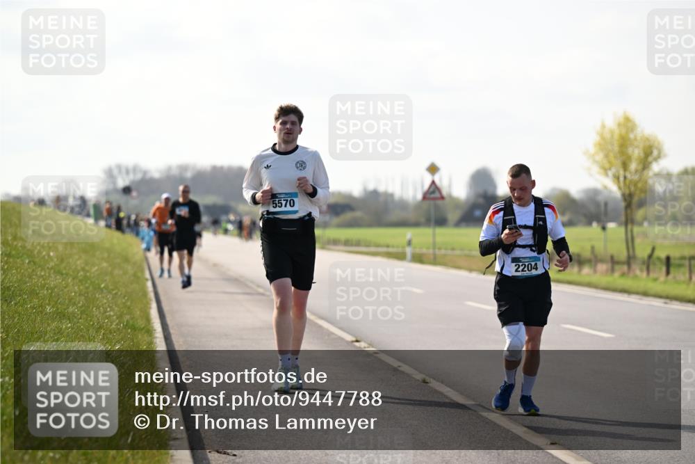 12.04.2026 - 45. Internationalen Wilhelmsburger Insellauf Dr. Thomas Lammeyer http://msf.ph/oto/9447788 12.04.2026 10:31:40 Laufen 5570, 2204 meine-sportfotos.de