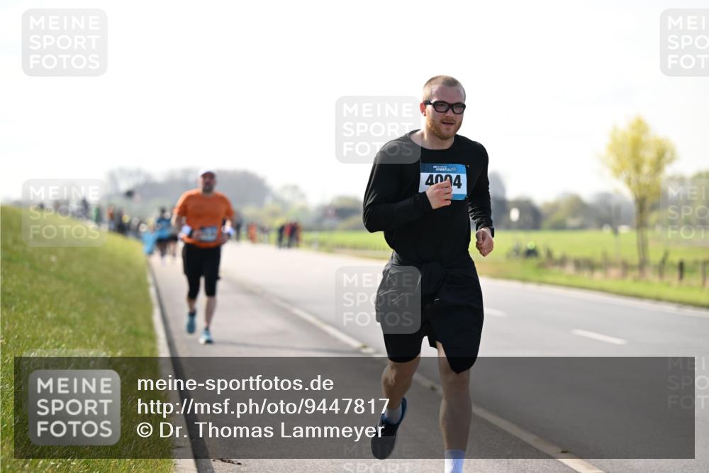 12.04.2026 - 45. Internationalen Wilhelmsburger Insellauf Dr. Thomas Lammeyer http://msf.ph/oto/9447817 12.04.2026 10:31:50 Laufen 4004 meine-sportfotos.de