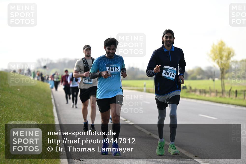 12.04.2026 - 45. Internationalen Wilhelmsburger Insellauf Dr. Thomas Lammeyer http://msf.ph/oto/9447912 12.04.2026 10:32:10 Laufen 2168, 4613, 4612, 4612 meine-sportfotos.de