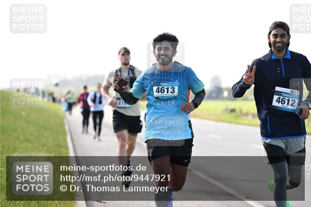 12.04.2026 - 45. Internationalen Wilhelmsburger Insellauf Dr. Thomas Lammeyer http://msf.ph/oto/9447921 12.04.2026 10:32:11 Laufen 4613, 4612, 45, 4612 meine-sportfotos.de