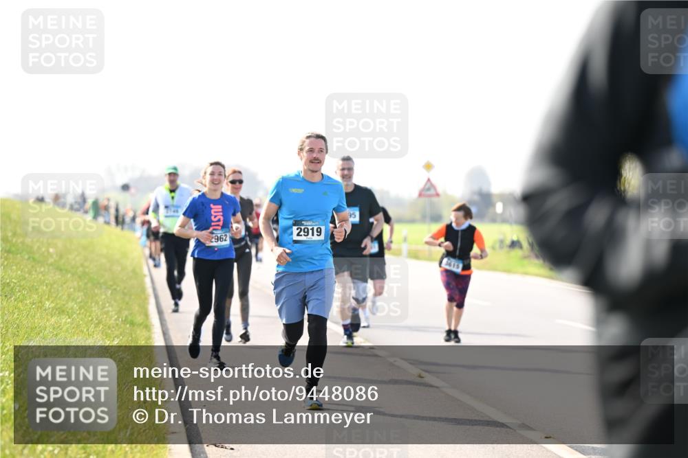 12.04.2026 - 45. Internationalen Wilhelmsburger Insellauf Dr. Thomas Lammeyer http://msf.ph/oto/9448086 12.04.2026 10:33:11 Laufen 2962, 2919, 95 meine-sportfotos.de