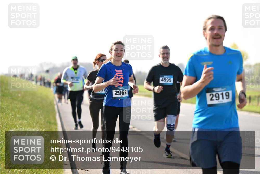 12.04.2026 - 45. Internationalen Wilhelmsburger Insellauf Dr. Thomas Lammeyer http://msf.ph/oto/9448105 12.04.2026 10:33:13 Laufen 45, 2962, 4595, 2919 meine-sportfotos.de