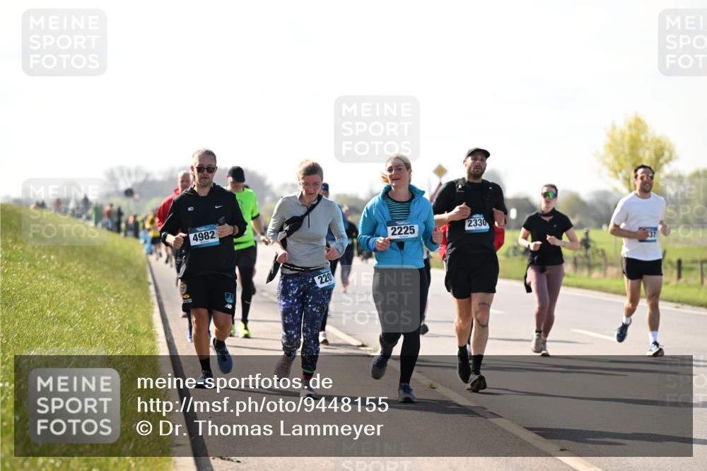 12.04.2026 - 45. Internationalen Wilhelmsburger Insellauf Dr. Thomas Lammeyer http://msf.ph/oto/9448155 12.04.2026 10:33:26 Laufen 4982, 220, 2225, 2330, 37 meine-sportfotos.de